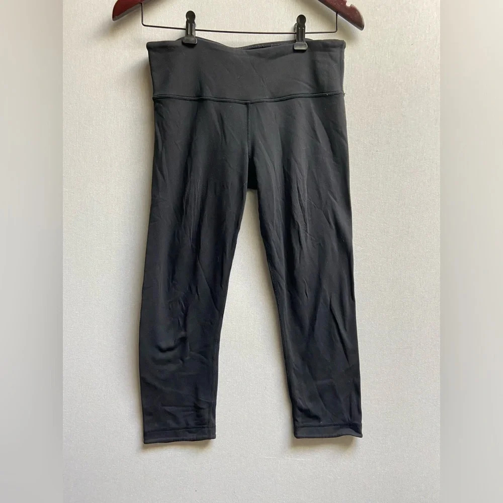 Lululemon Black High-Rise Cropped Performance Pants Sz S